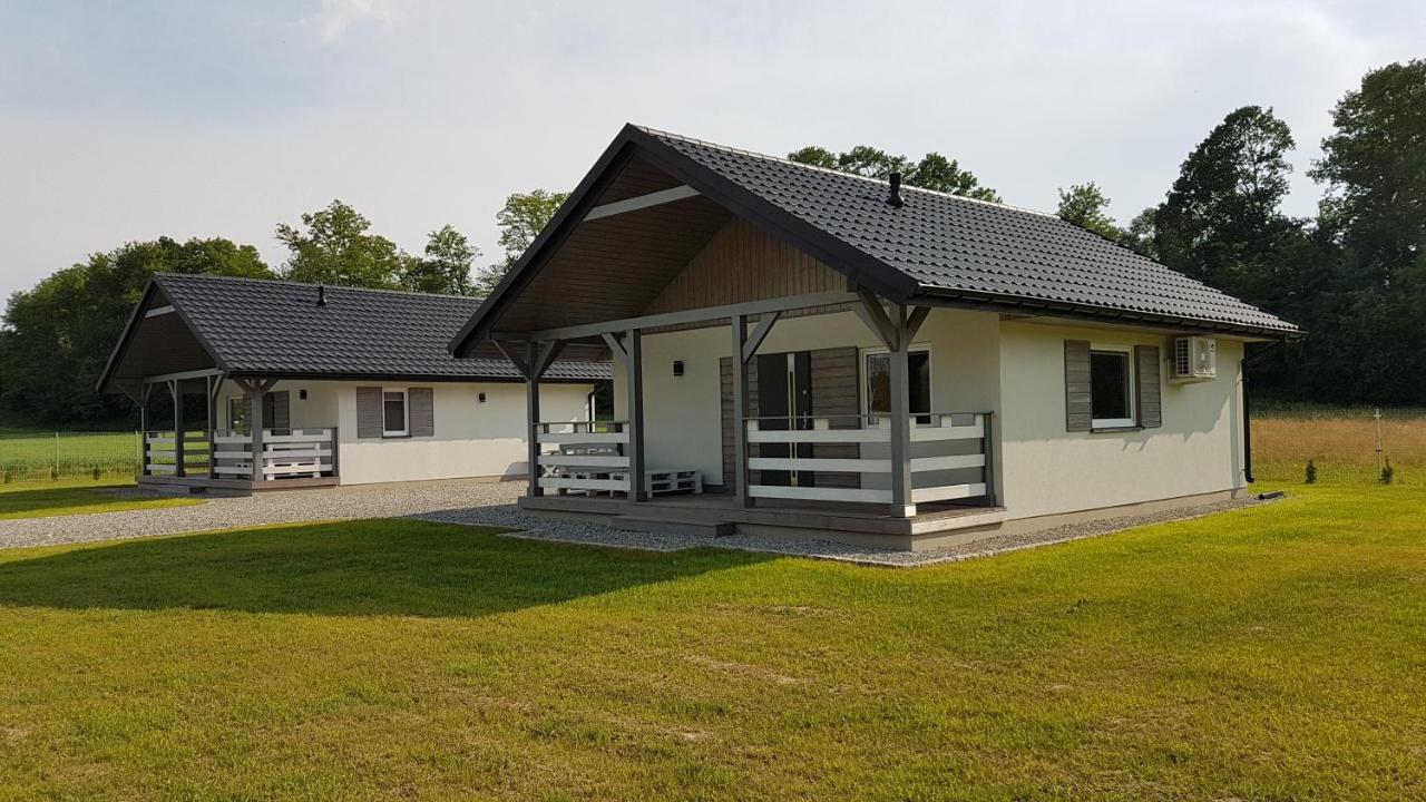 Domki Komfort Caloroczne Zator Extérieur photo